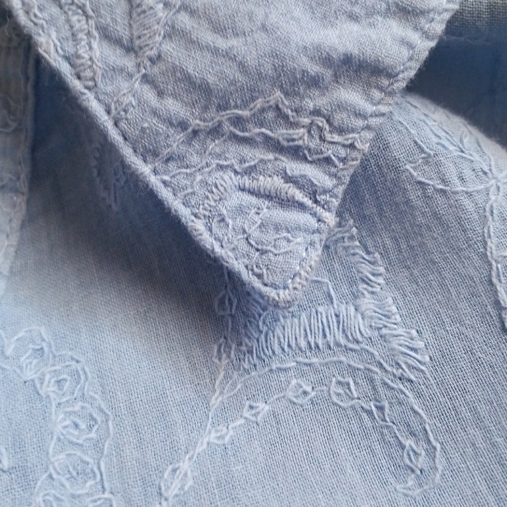 Blouse. - Picture 3 of 3
